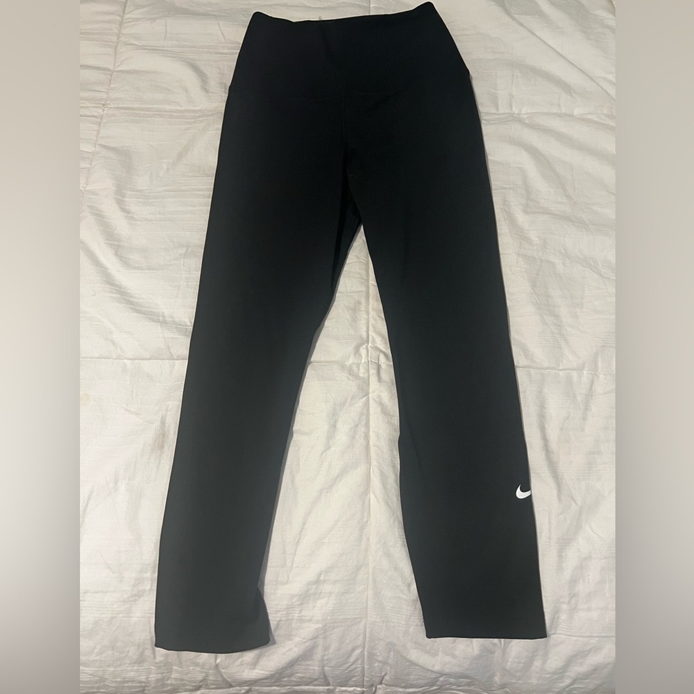 Women’s Nike leggings